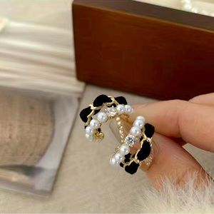 Black Velvet Faux Pearl rhinestone hoop Earrings Elegant Style Alloy metal